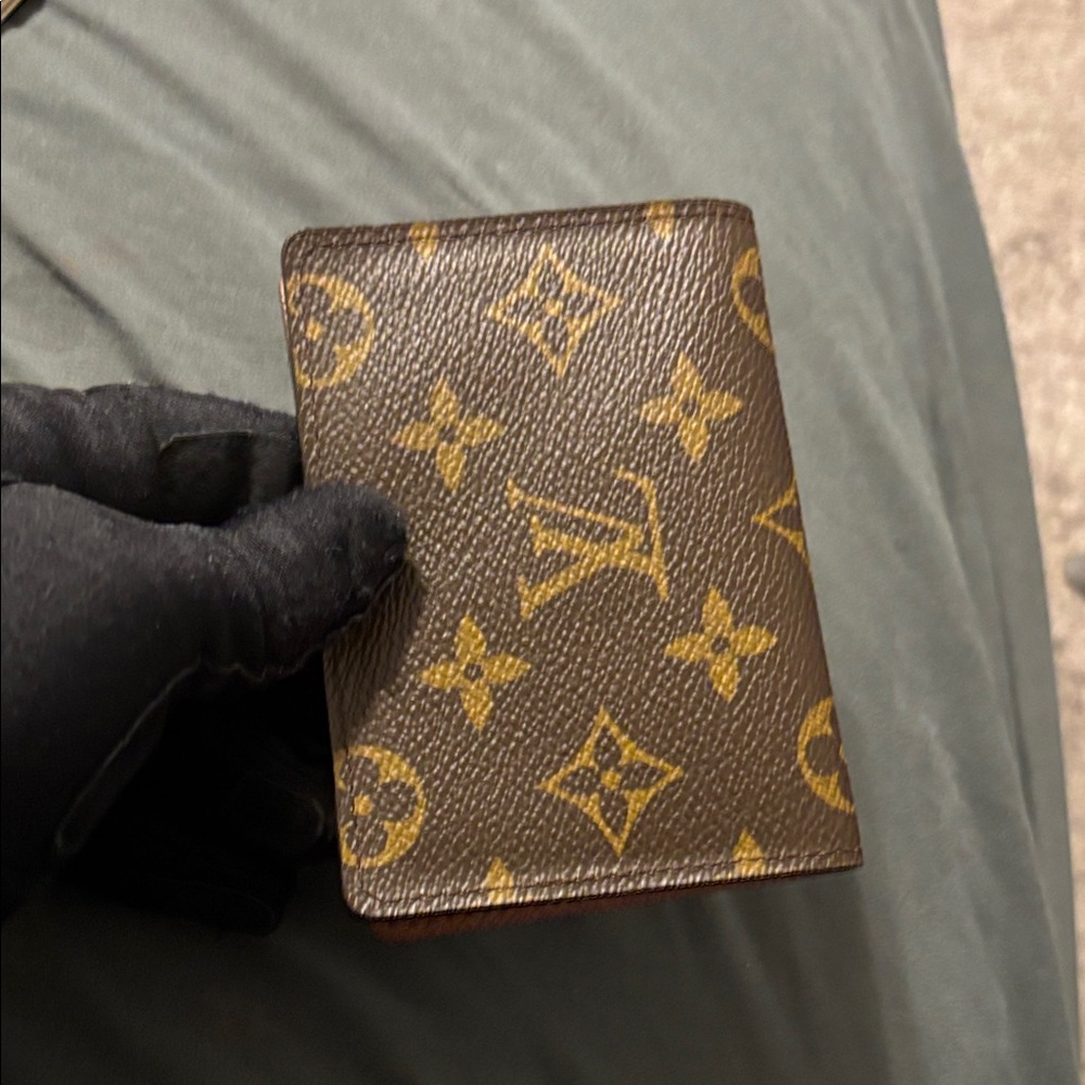 Louis Vuitton Monogram Card Wallet NWOT - Picture 3 of 5